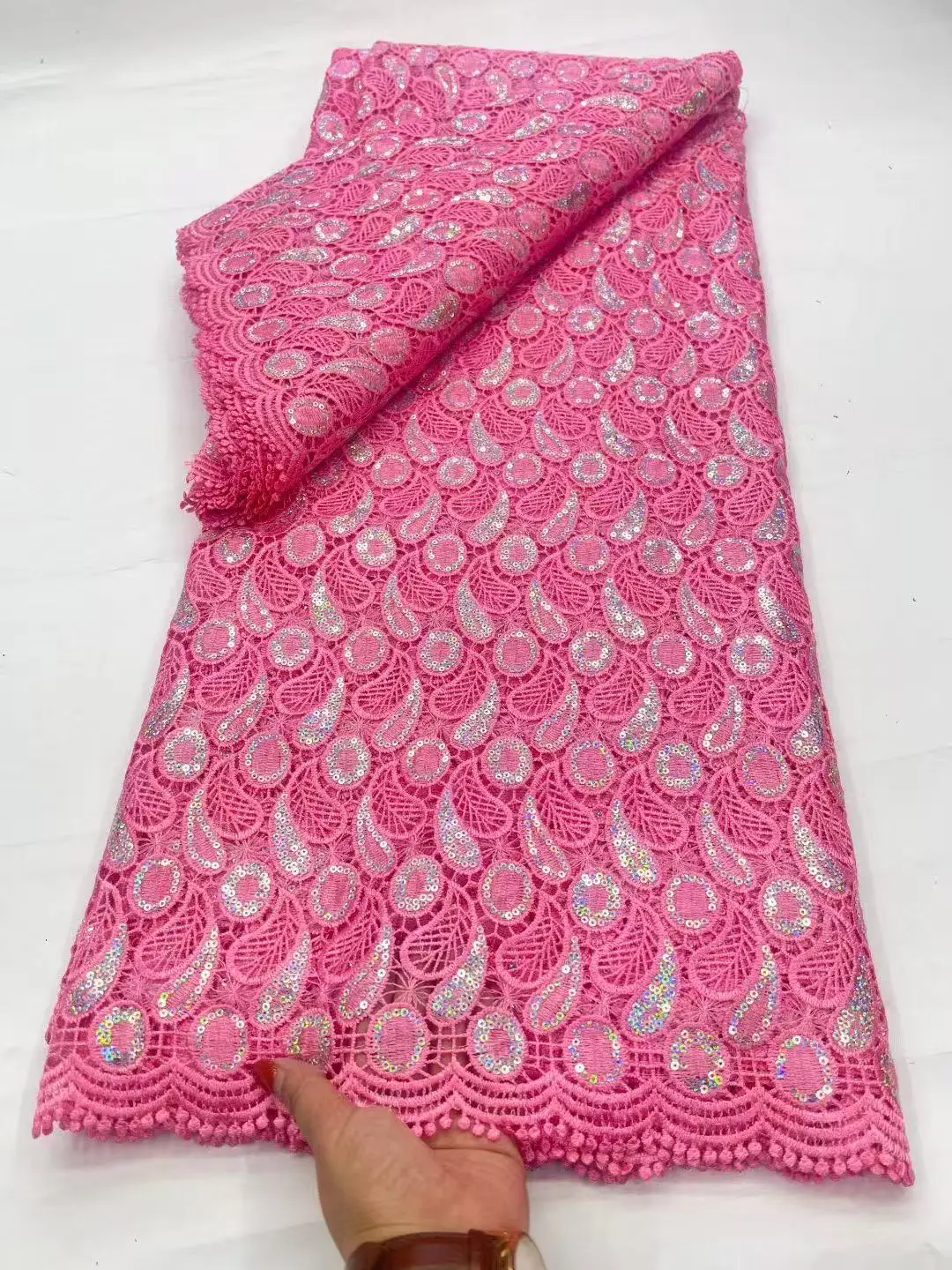 

Кружевная ткань с африканскими пайетками и гипюровым шнуром, 5 ярдов, белая, новинка 2026 года, нигерийское водорастворимое кружево для женских платьев и шитья