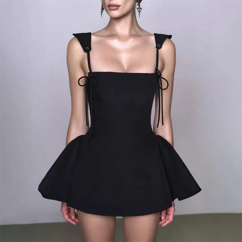 

The 2025 summer new women's strappy design halter dress y2k is A high-quality, fashionable and elegant backless A-line mini skir