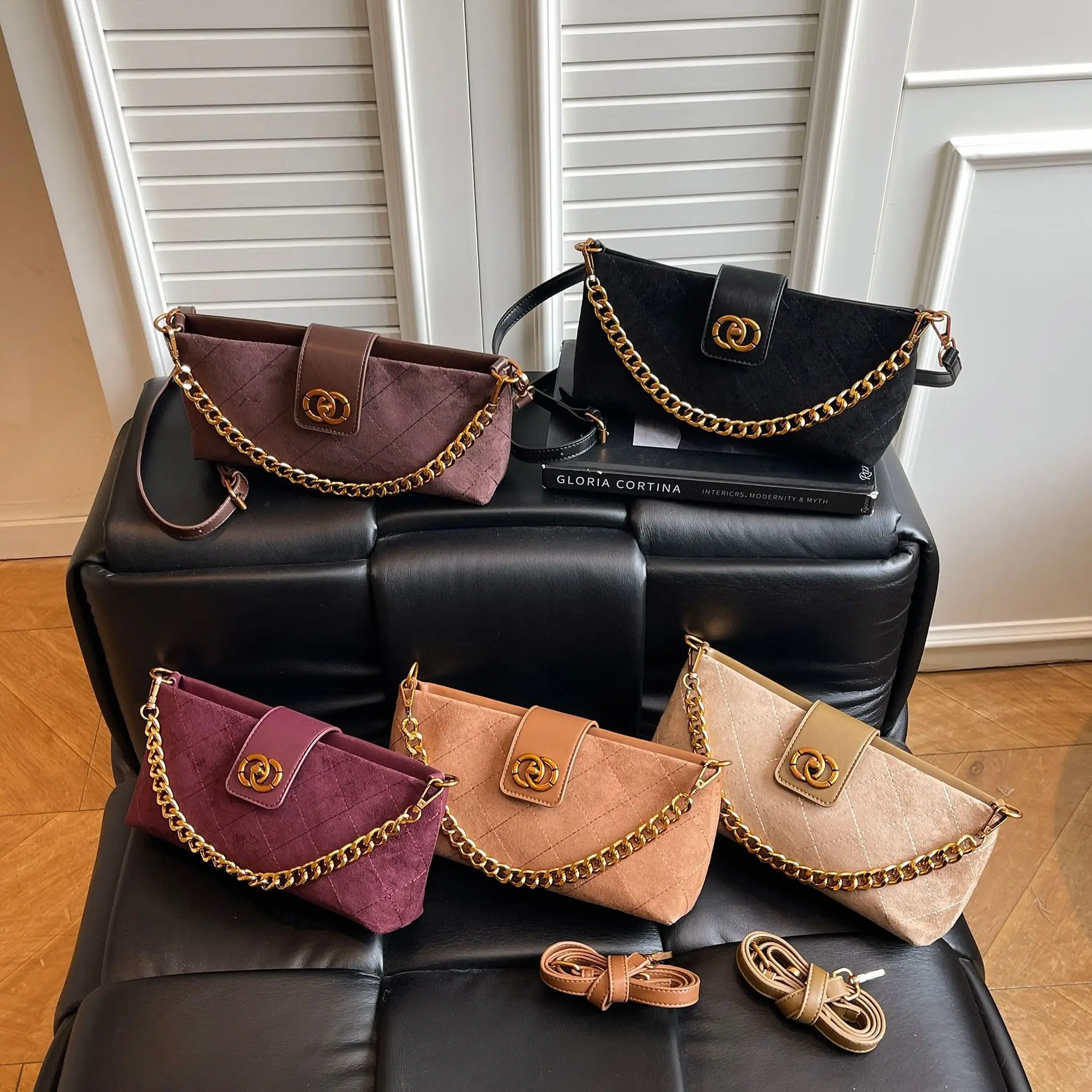 

2025 Quilted Chain-Strap Square Bag, Elevated Convertible Crossbody Purse for Women, Textured Vegan Leather Day Ladies Hand Bags