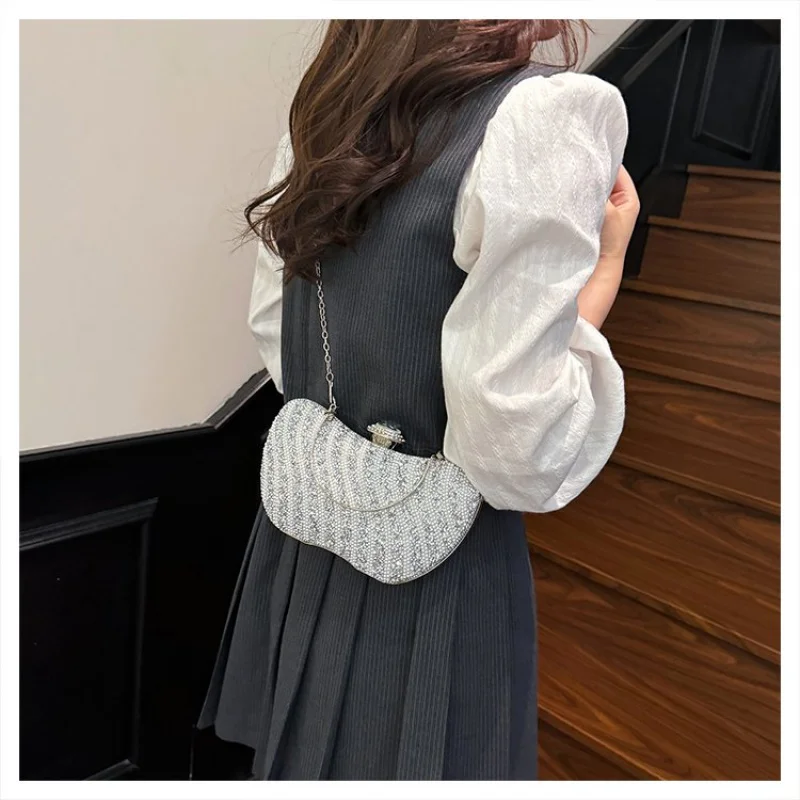 

Elegant Women's Crossbody-Bag Crafted From Mountain-Printed Leather Boasting Paris Vintage Spacious Daily Refined Style​