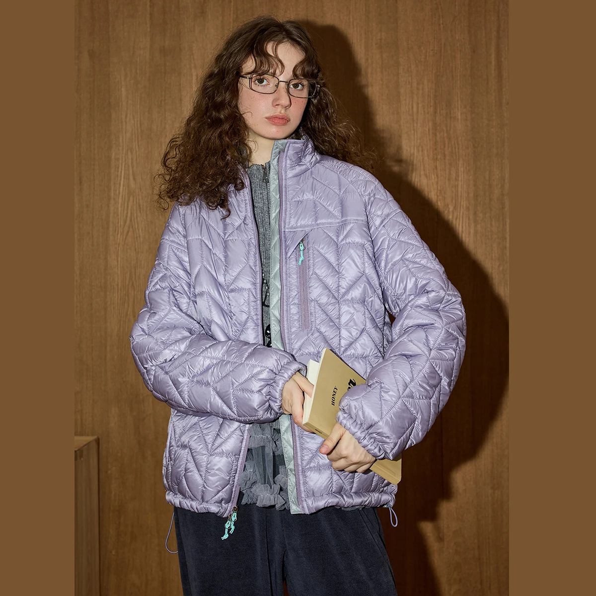 

2025 Winter Women's Stand Collar Short Puffer Jacket Lightweight Warm Thermal Cotton Coat Hooded Outdoor Sport Zip-Up Drawstring