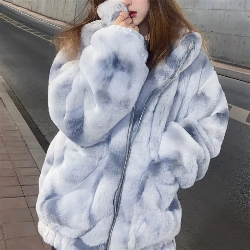 New Faux Lamb Wool Coat Female Winter Imitation Rabbit Plush Fur Young Lady Stand Collar Thicken Fashion Warm Women Jacket