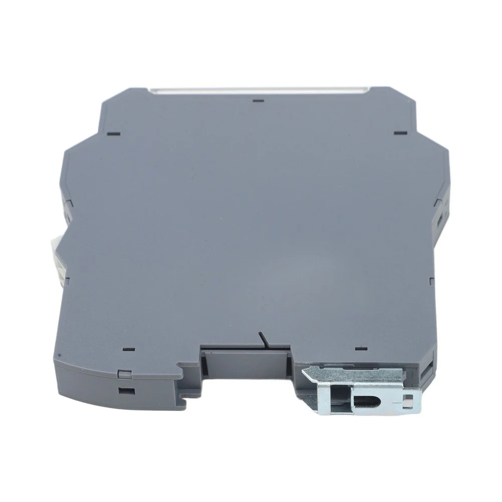 Industrial 4-20mA to 0-10V Isolator Converter for Sensor Signal Transmission with 2500V Galvanic Isolation and DIN Mounting