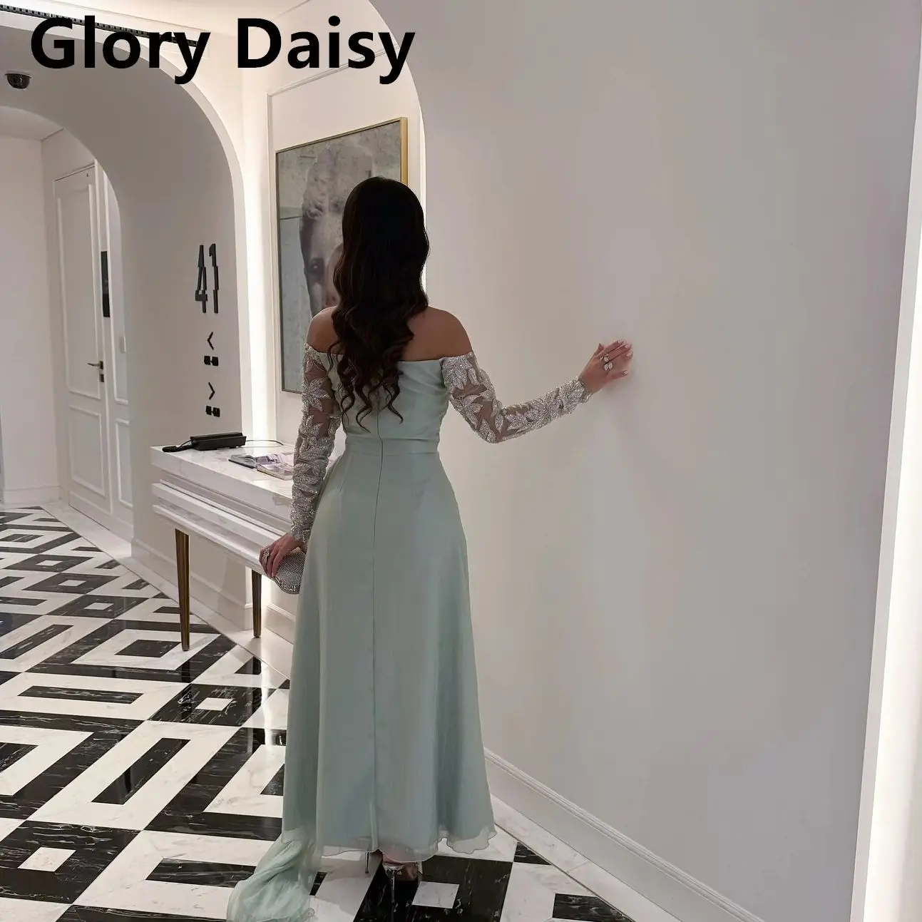 Off Shoulder Prom Dress Strapless Watteau Train Evening Dresses Backless Beadings Saudi Arabia Formal Party Dress Customized