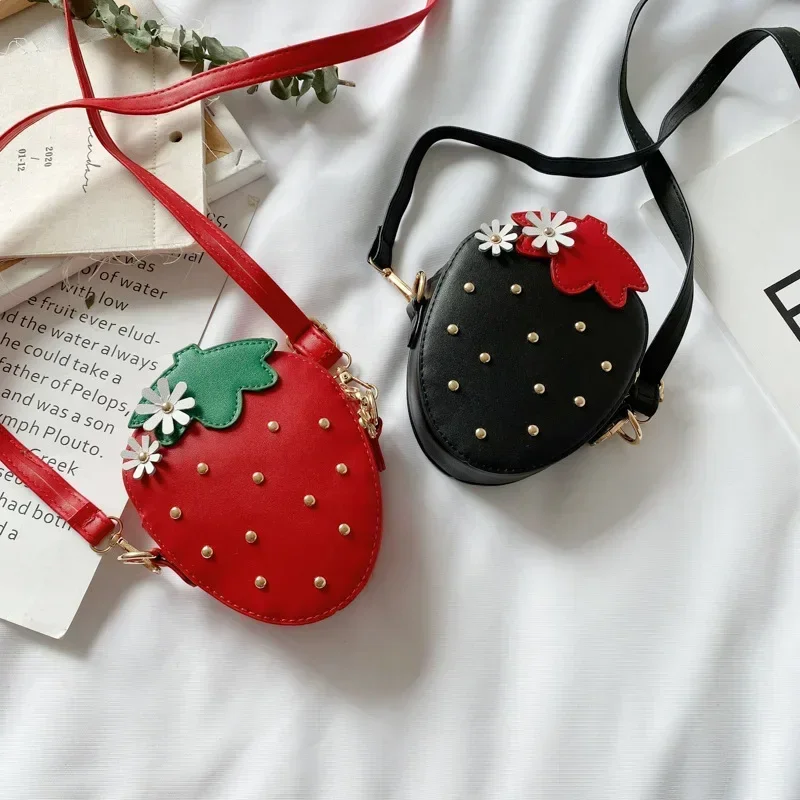 Kids Girl Willow Nail Strawberry Single Shoulder Bag Sweet Cute Fruits Storage Crossbody Messenger Bags Handbag Kid Gifts