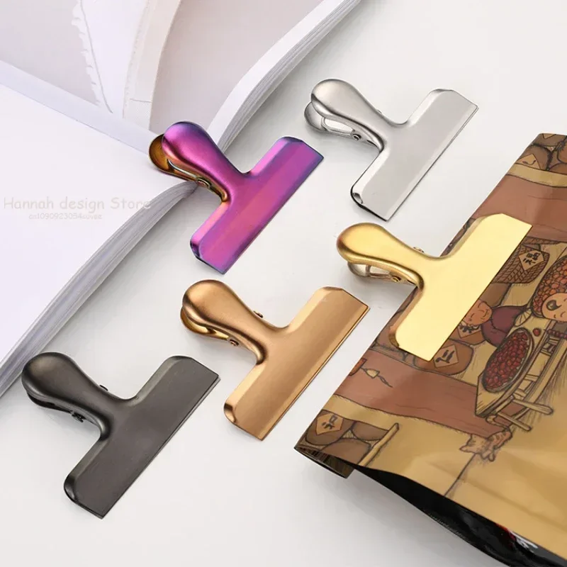 Рисунок 2 - Красивые весенние зажимы