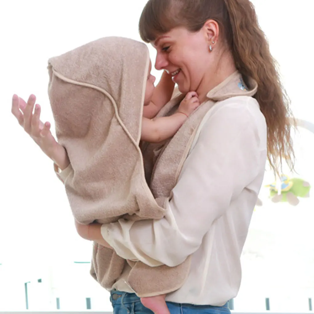 흡수성이 뛰어난 후드 타월로 아기에게 건조하고 편안한 느낌을 주는 순면 부드러운 흡수성 아기 타월 앞치마 타월