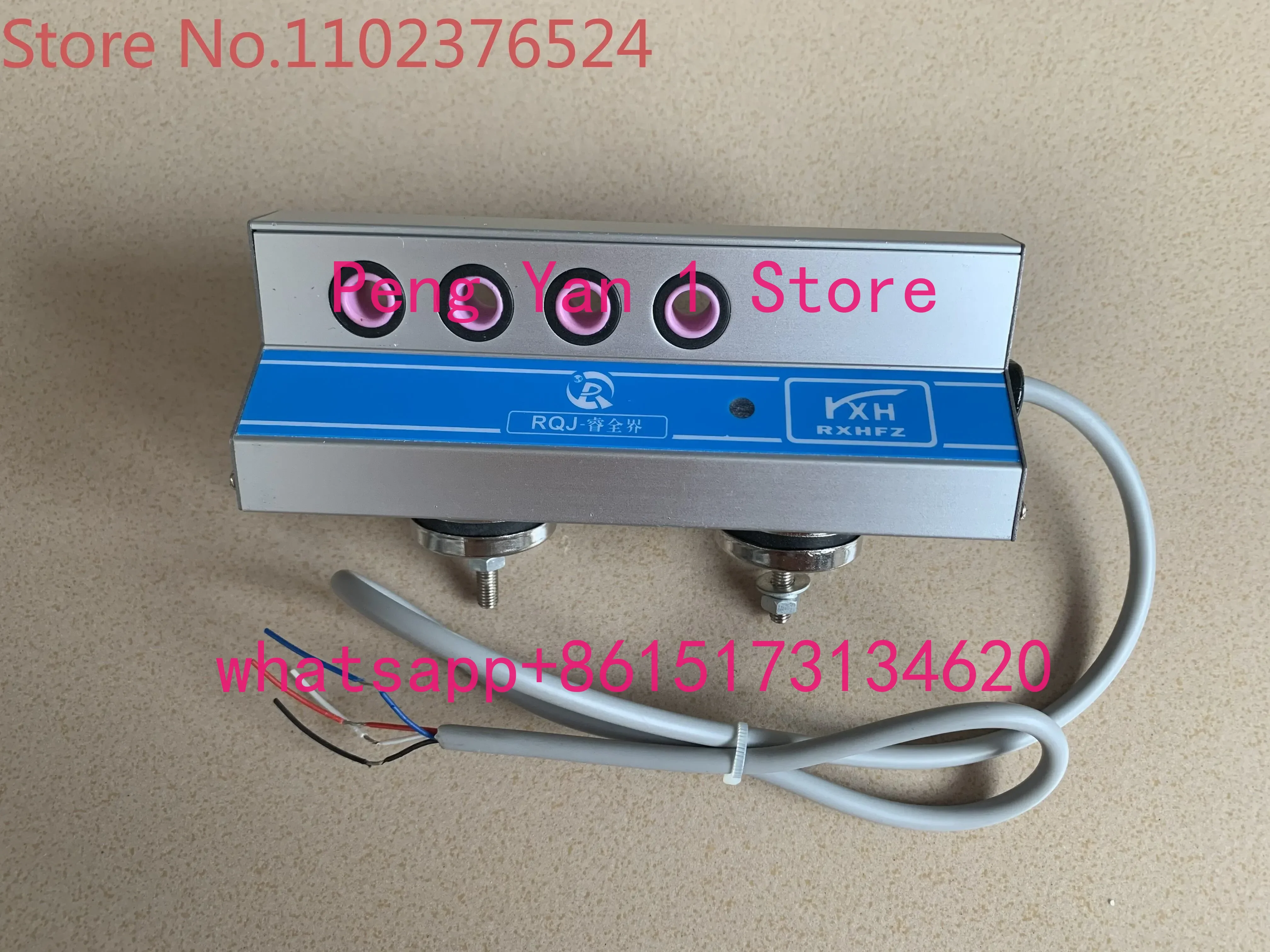 

Детектор двойного переплетения нитей RQJ4 используется для ткацких станков Xihang, Jingwei, Laibao, Tianma и других.