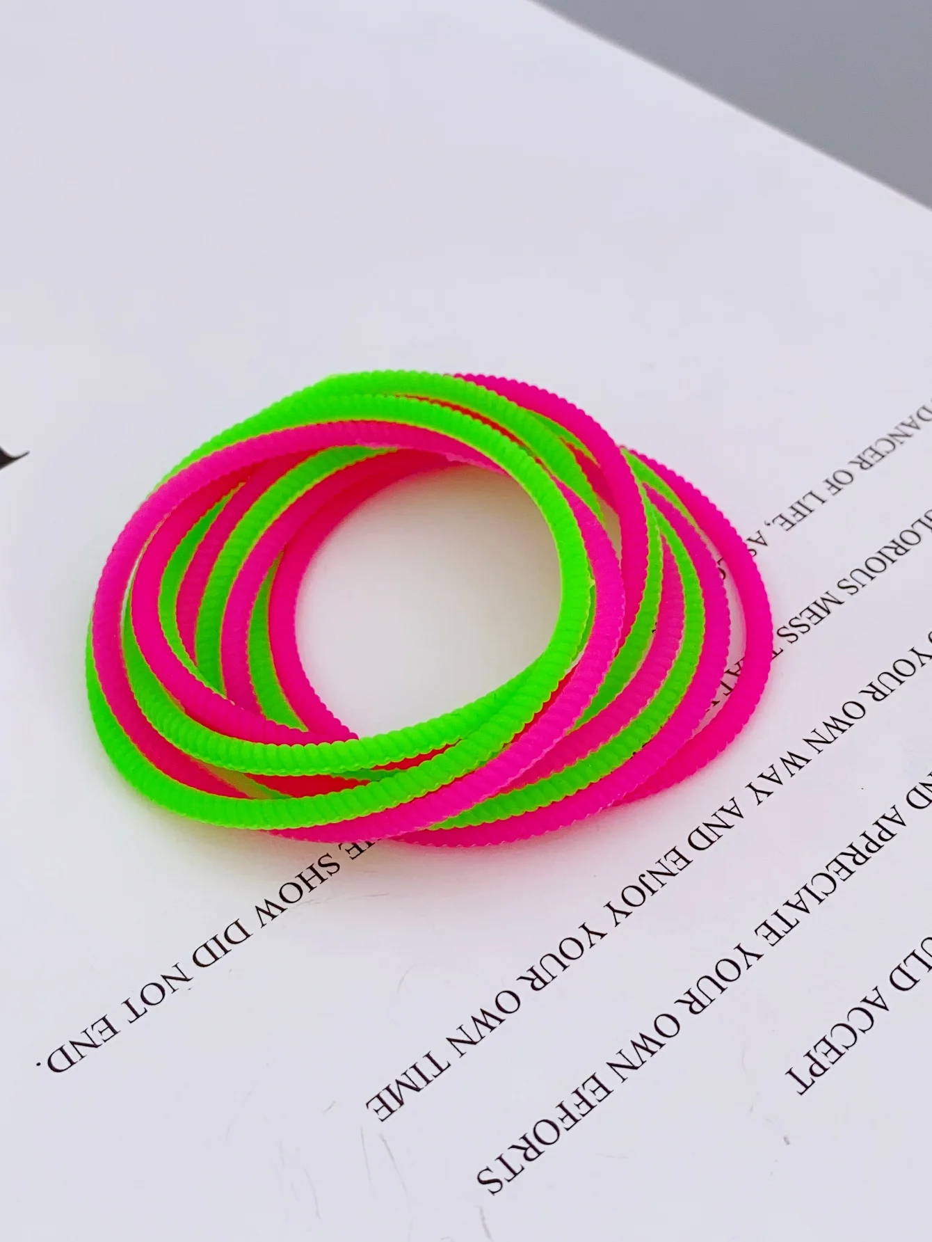 Bracelets en silicone fluorescents, 10 pièces, mode, élastique multicolore