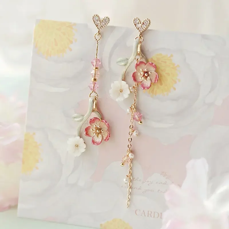 

2022 New Korean Flower Asymmetrical Dangle Earrings for Women Long Tassel Butterfly Imitation Pearl Drop Party Jewelry Gifts