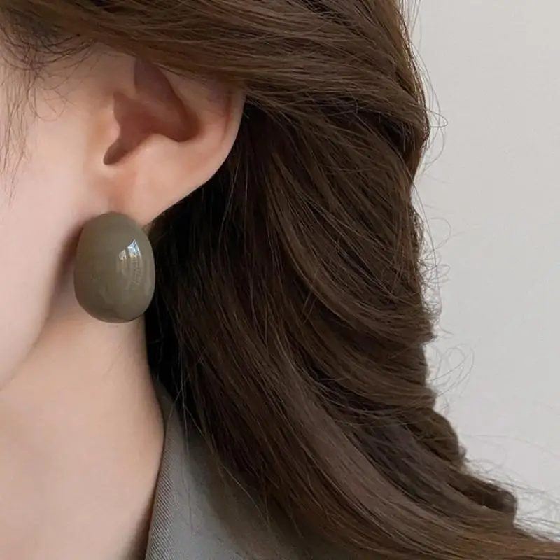 Trendy Elegant Ellipse Earrings Resin SemiCircle Earrings Exquisite Vintage Chunky Ellipse Ear Studs 2026 New Women Accessories