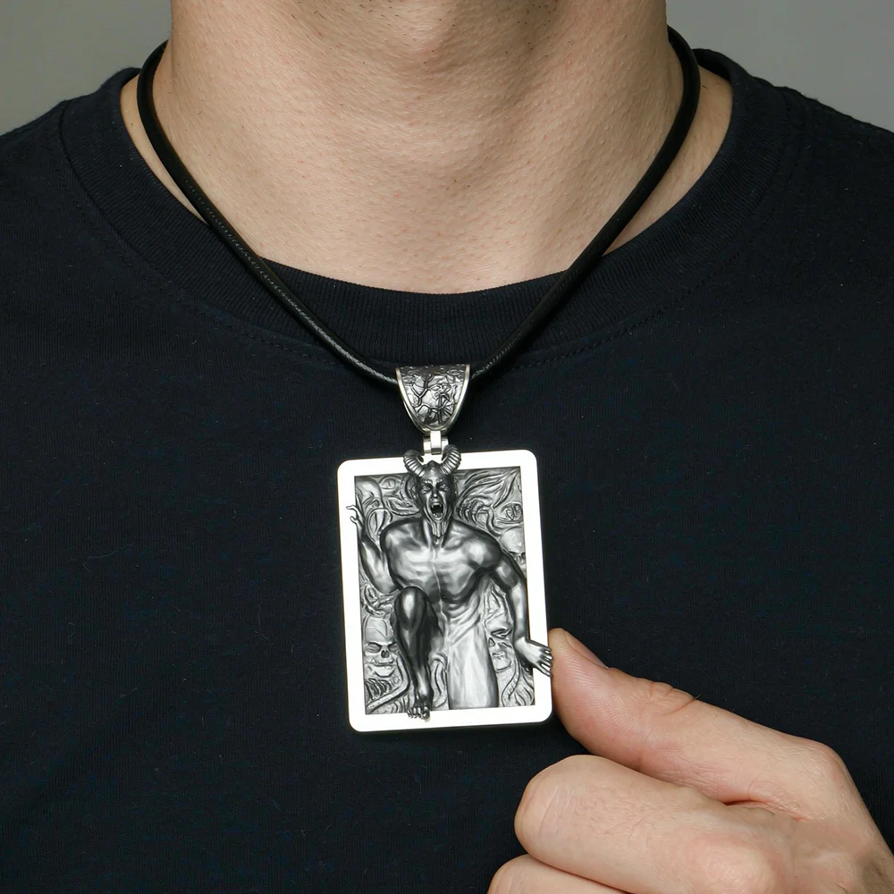 Hip Hop Fashion Stainless Steel Necklace Personality Punk Retro Demon Skull Pendant Necklace For Trendy Men Women Accessories