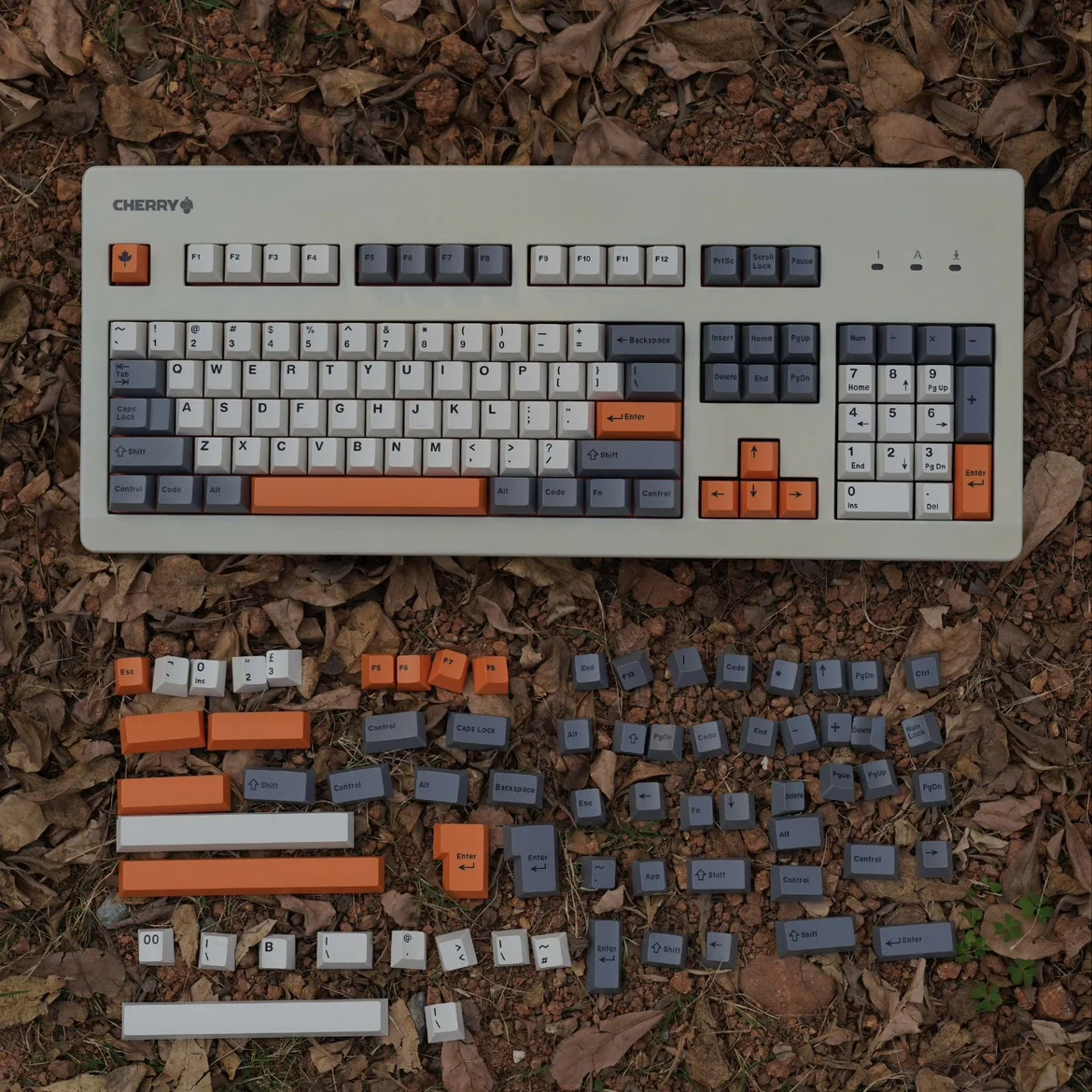 172 Keys Cherry Profile Minimalist Keyboard Keycaps ABS Double Shot Keycaps for Gateron Cherry MX Switches Mechanical Keyboard