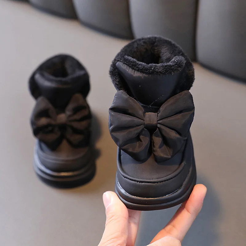 Winter Plush Warm Baby Boots Casual Fashion Fleece Shoes For Children Soft Botton First Walker Infant Sport Sneakers Outdoor