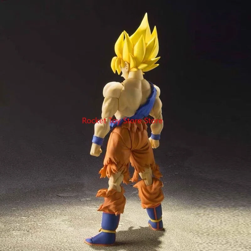 يمكن استخدام كرة التنين SHF المتوفرة للعب ألعاب تغيير الوجه المشتركة سوبر سايان جوكو نموذج دمية هدية للأطفال