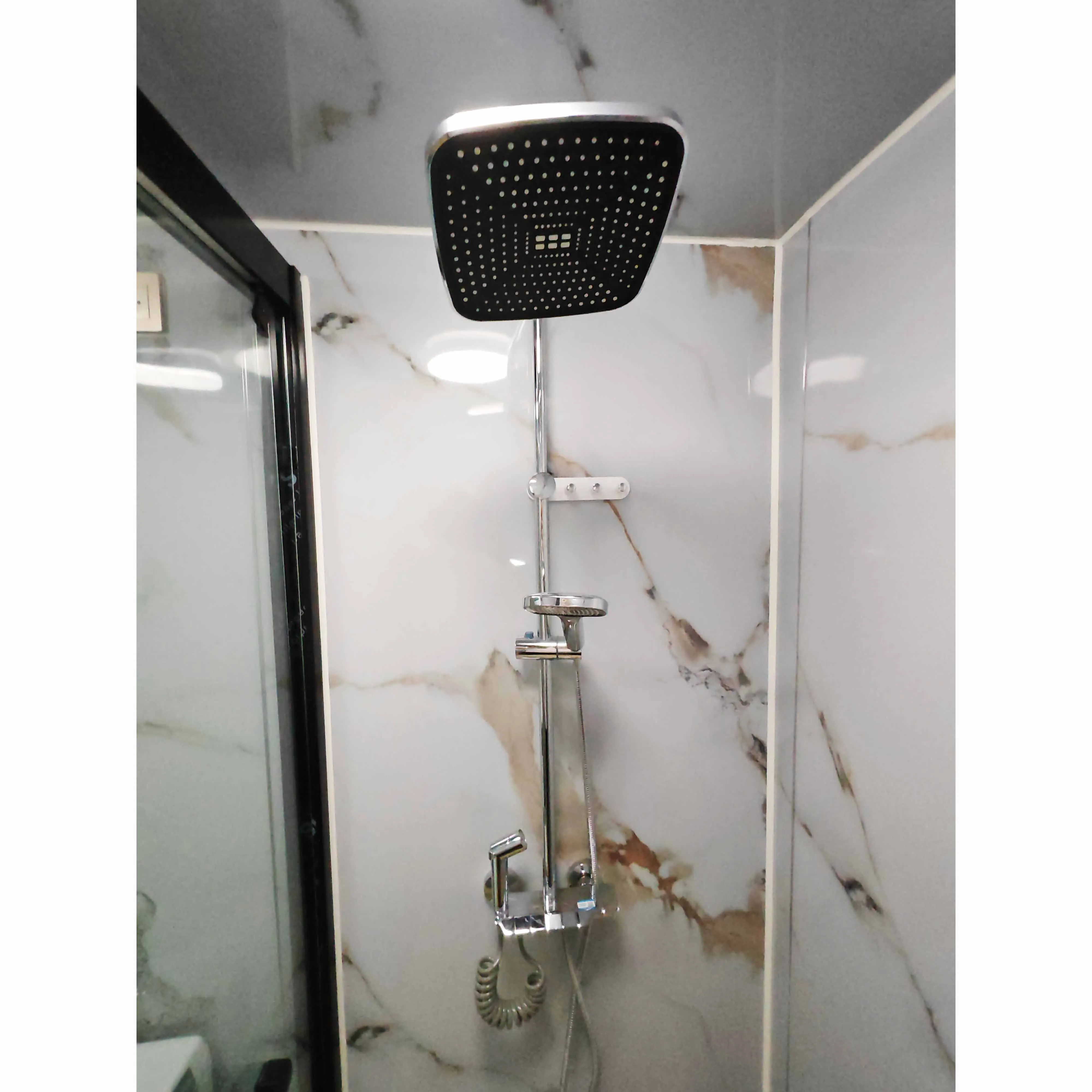 Portable Modern Steel Container Houses Double Wing Folding Design With Free Expansion For Hotels And Shops