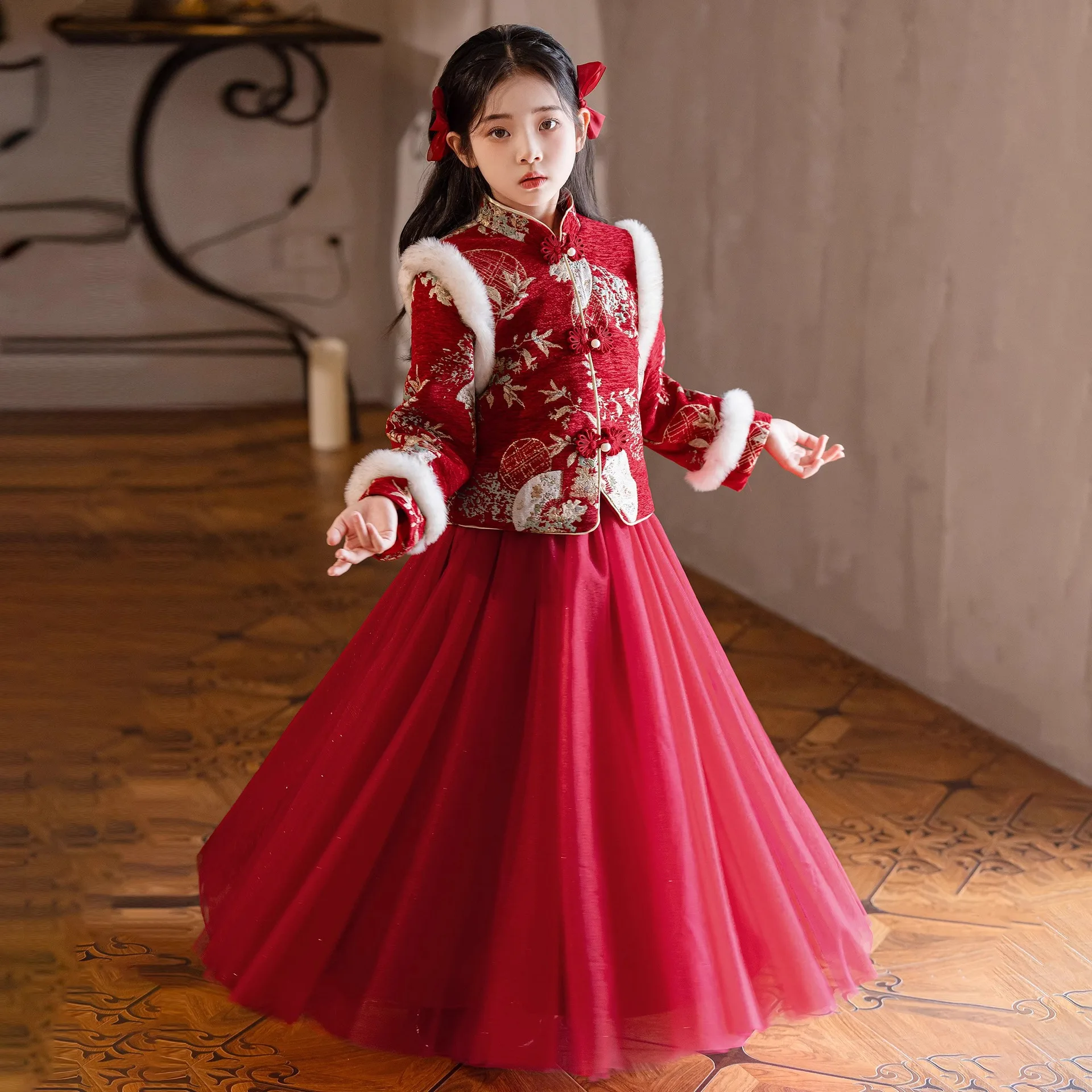 Hanfu الفتيات الشتاء سميكة 2025 ملابس السنة الجديدة للأطفال السنة الجديدة تانغ الملابس الدافئة نزهة الملابس الملابس الشتوية