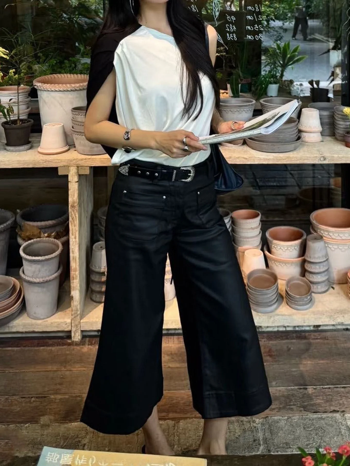 Retro Modern Faux Leather Feel Seven-Foot Pants Women's Autumn New Zipper Fashion Slimming Wide Leg Pants Casual Trousers