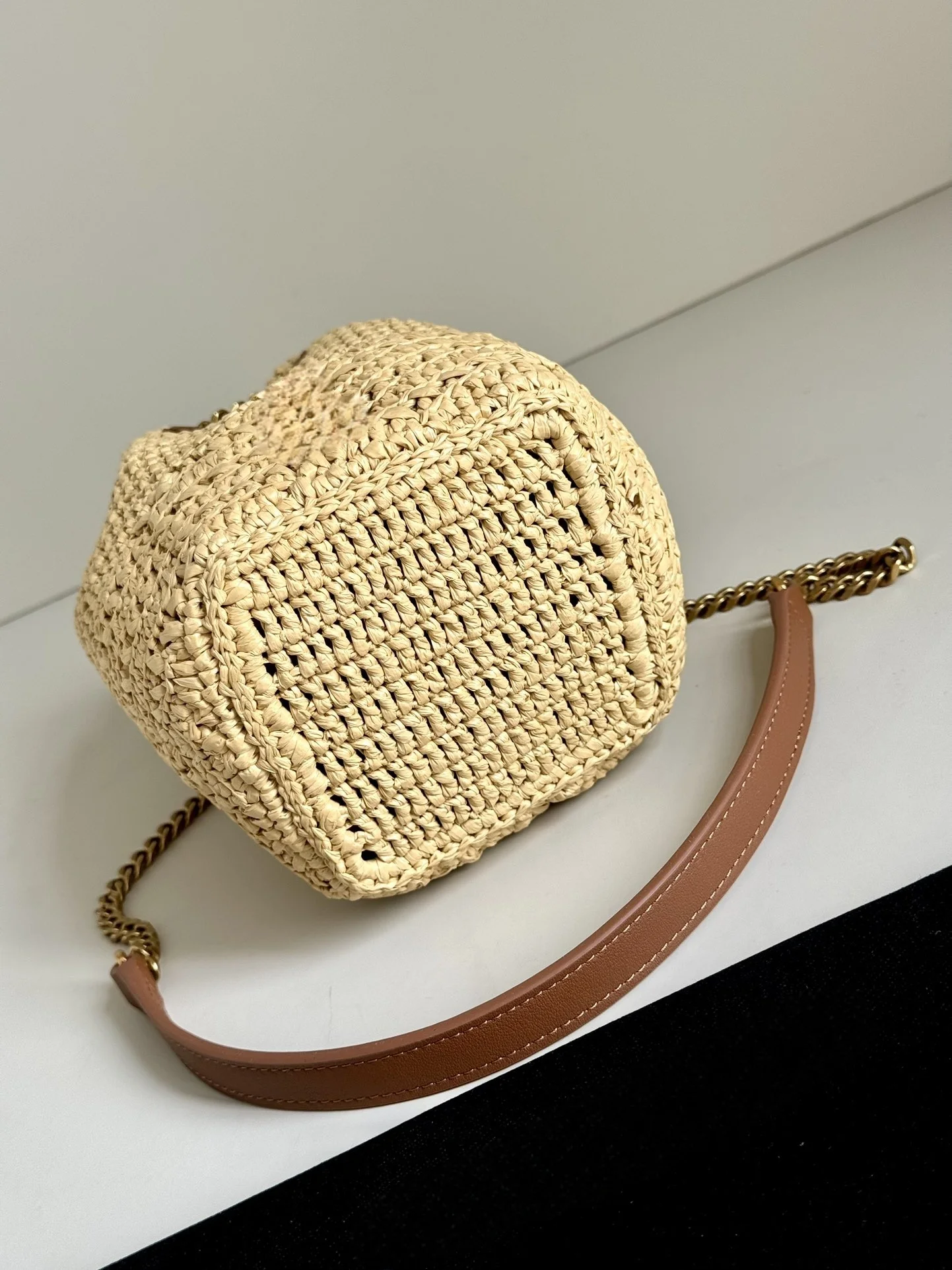 Ladies' fashion straw woven bucket bags handbag hand-held bag wallet tote bags