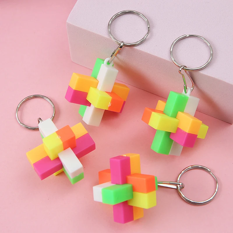 10pcs/bag Geometric Puzzle Toys Educational Assembling Keychains Kids Birthday Party Favor Guest Gifts Goodie Bag Filler Reward