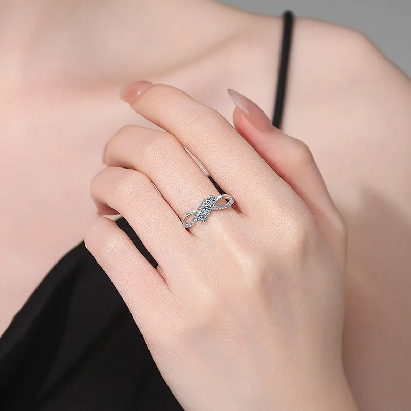JR091 Lefei Fashion Trendy Luxury Diamond-set Classic Moissanite Twist Mask Eye Ring For Women 925 Sterling Silver Party Jewelry 4