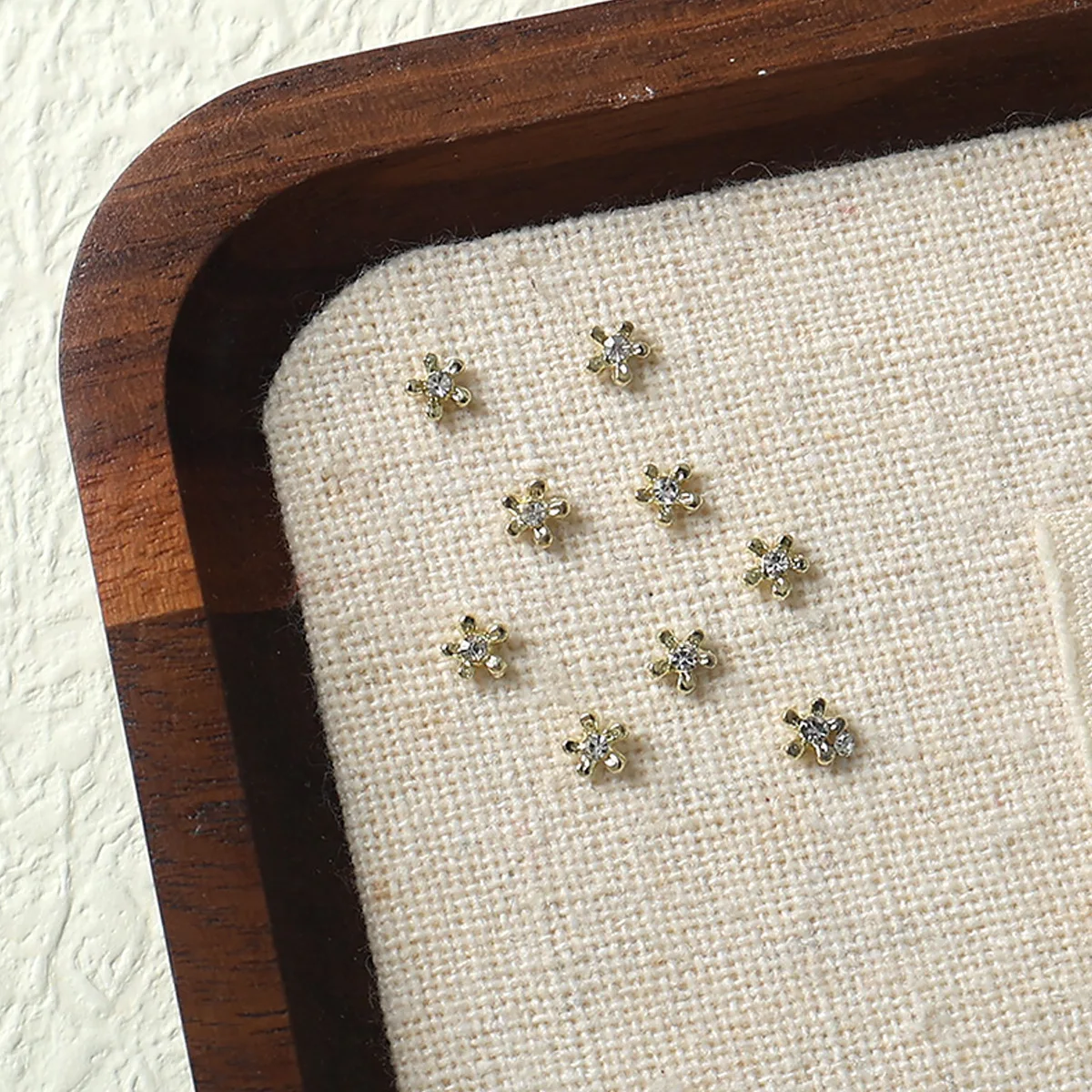 20 STKS Mini 3D Metalen Nail Art Bloemen Bedels Met Strass Parel Kern Voor Nagels Decoratie Ontwerp Manicure Accessoires Benodigdheden