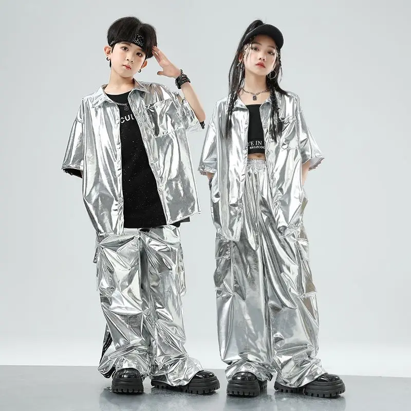 ชุดการแสดงเด็ก ชุดเต้นสตรีทแดนซ์ ชุดกลอง ชุดแฟชั่น ชุดการแสดงสีเงิน เด็กชายและเด็กหญิง