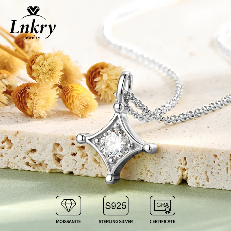 

Lnkry Exquisite 0.5CT Moissanite Pendant Necklace 925 Sterling Silver Necklaces for Women Girls Clavicle Chains Jewelry Gift