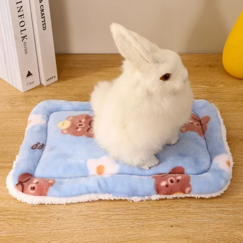 

Warm Rabbit Bed Mat Chinchilla House Nest Hamster Accessories Winter Comfortable Small Animal Guinea Pig Cages Squirrel Hedgehog