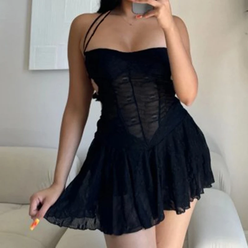 レディースホルターバックレスミニドレスセクシークラブ衣装サマーファッションメッシュシースルーカジュアルストリートウェアバケーションミニドレス2025