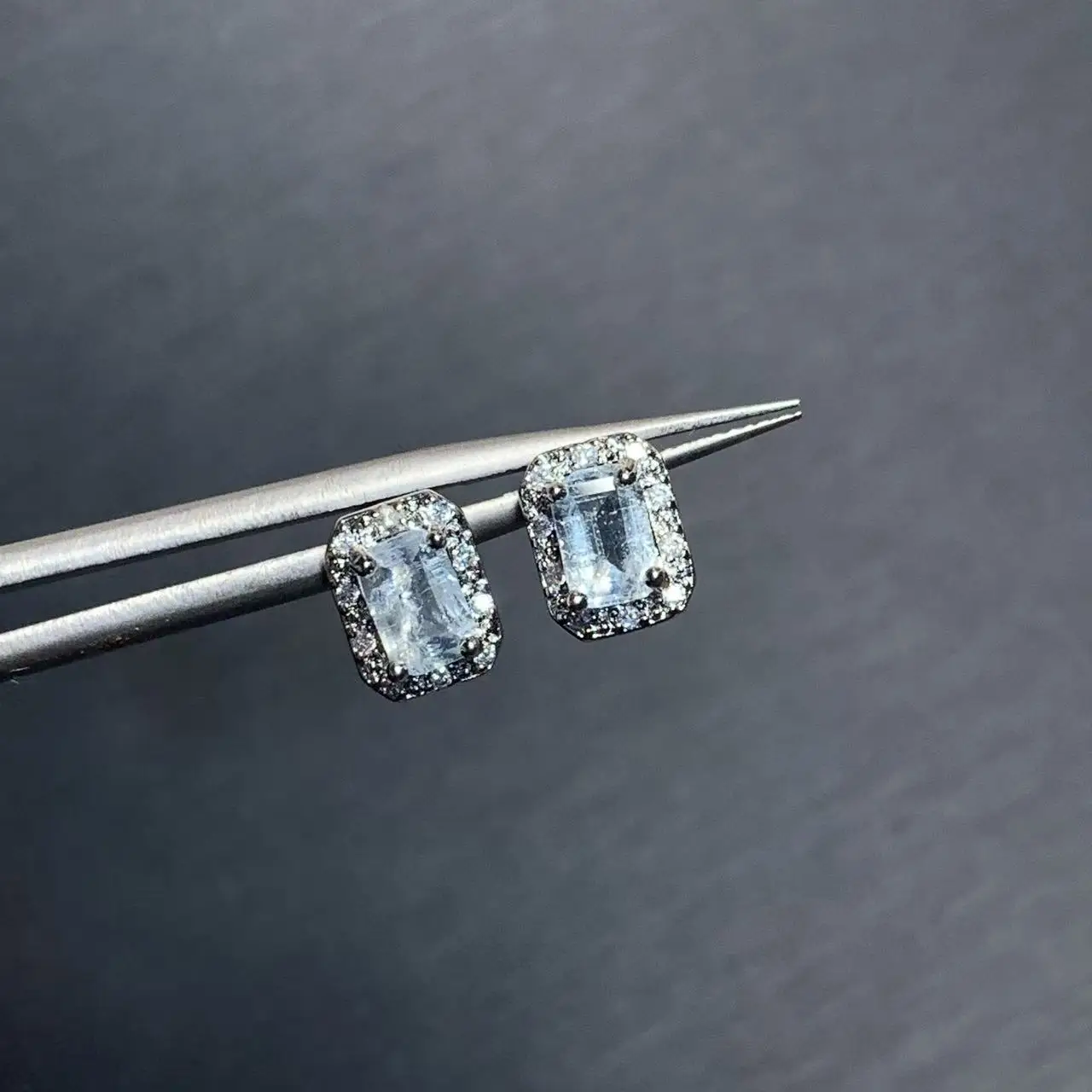 60Natural Aquamarine Drop Earrings for women Jewelry Gift Blue Simple Jewelry Classic