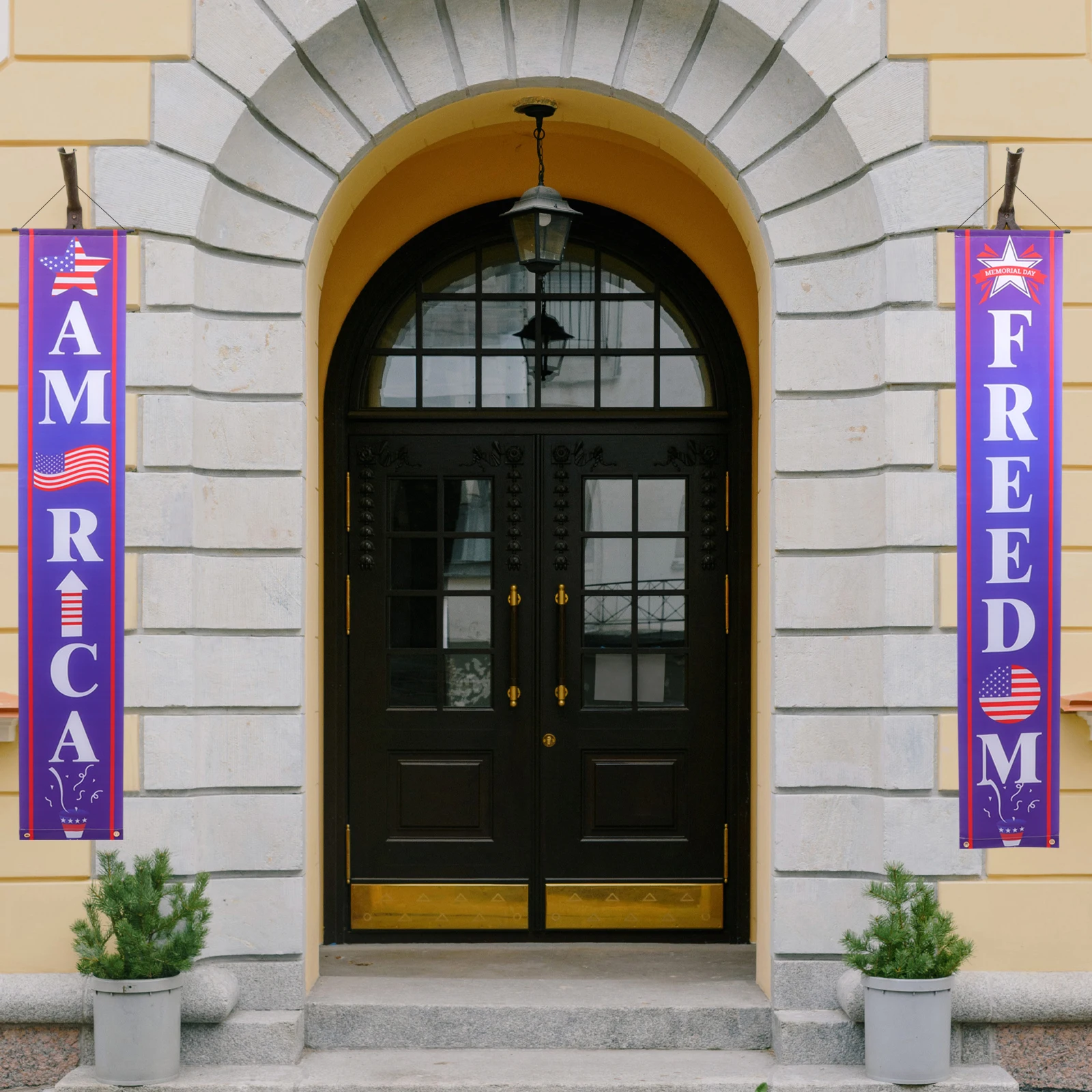 

1Pair Patriotic Porch Sign Banner Independence Day Decoration Memorial Day Porch Sign Hanging Banner for 4th of July Party