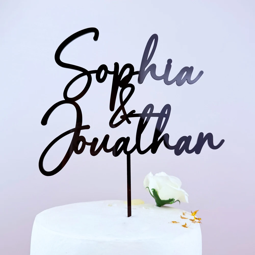 Personalisierter Acryl-Cake-Topper für Hochzeitstag Geschenkdekorationen Topper mit Namen von Braut & Bräutigam