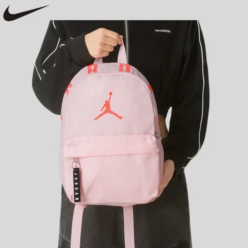 mochila-nike-de-gran-capacidad-ideal-para-la-escuela-viajes-para-llevar-el-ordenador-y-para-el-tiempo-libre-modelo-jd2213008td-002