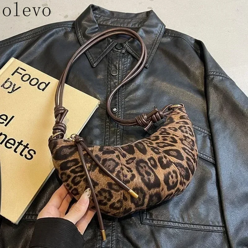 Autumn-Winter New Leopard Print Crushed Velvet Horn Bag Women Versatile Crossbody Shoulder Bag for Daily Party