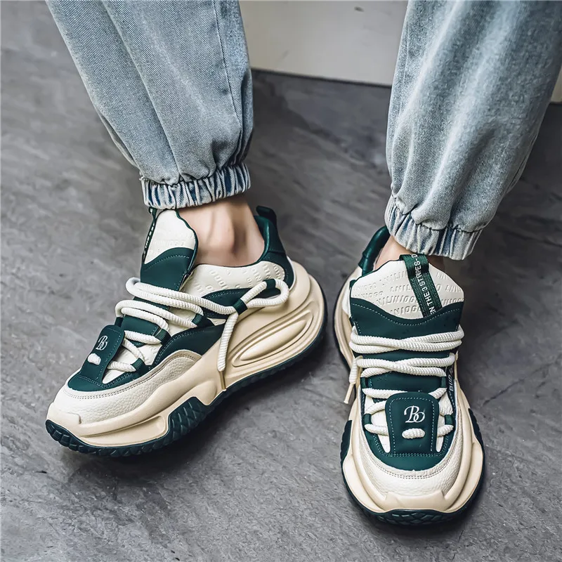 Fashion Platform Sneakers Men British Style Winter Walking Shoes For Men Street Style Chunky Vulcanized Shoes Sneakers Male 2024