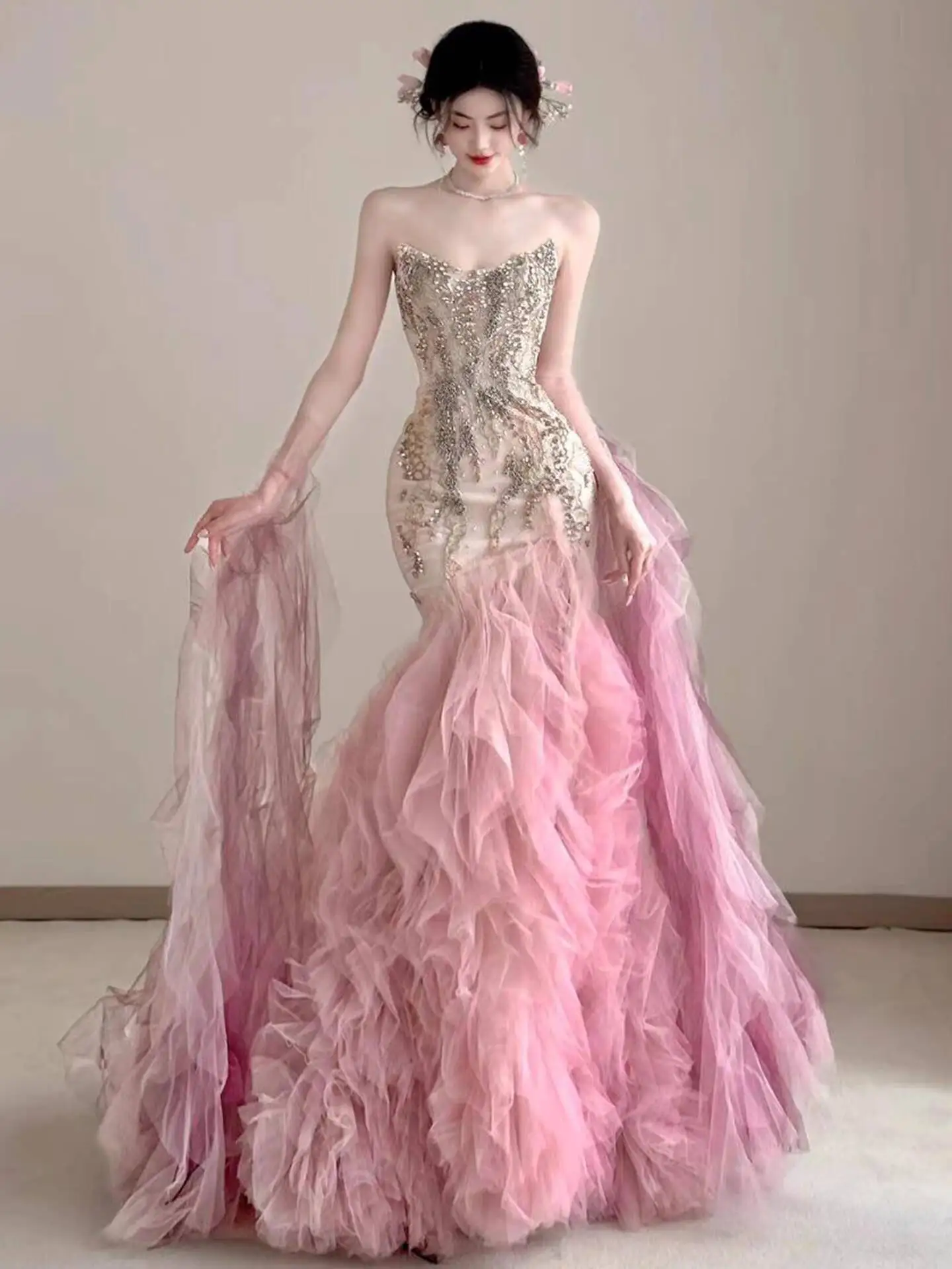 

Pink Evening Dress For Women 2025 New High-End Light Luxury Niche Strapless Bridal Engagement Dress Super Fairy Toast Dress