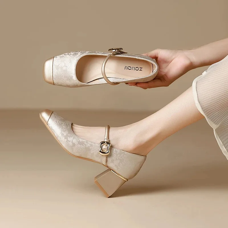 

New Chinese style pearl small single shoes 2026 retro versatile thick heel square toe shallow mouth women's shoes