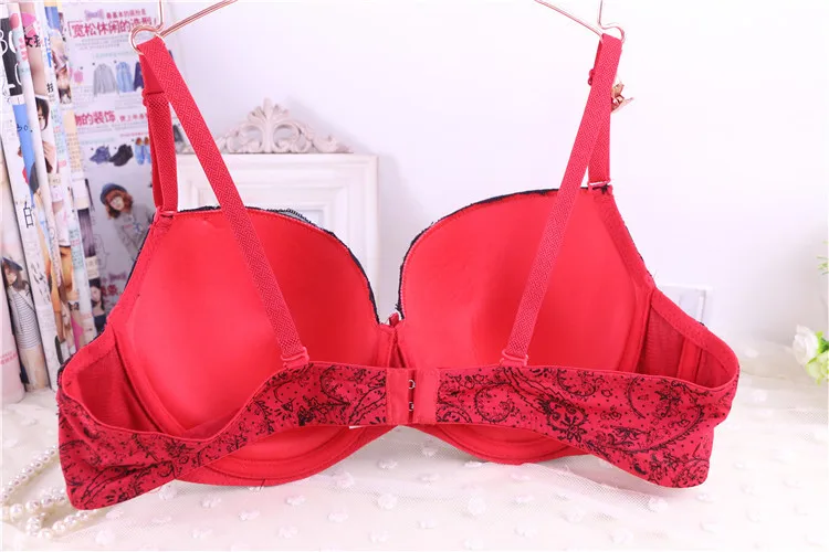 2035 New Sexy Bras Set 32/70 34/75 36/80 38/85 40/90 42/95 CDEF Cup Underwear Bralette Brassiere Plus Size Lingerie Thong B03