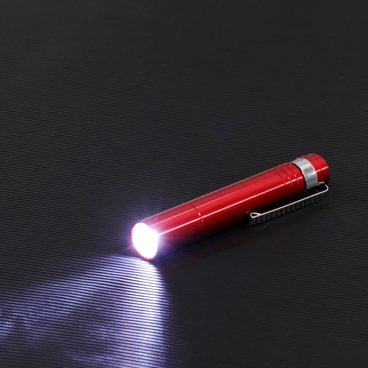 

5Pcs Mini LED Pocket Pen Light Compact Clip Flashlight Portable Aluminum Torch for Travel Inspection Emergency