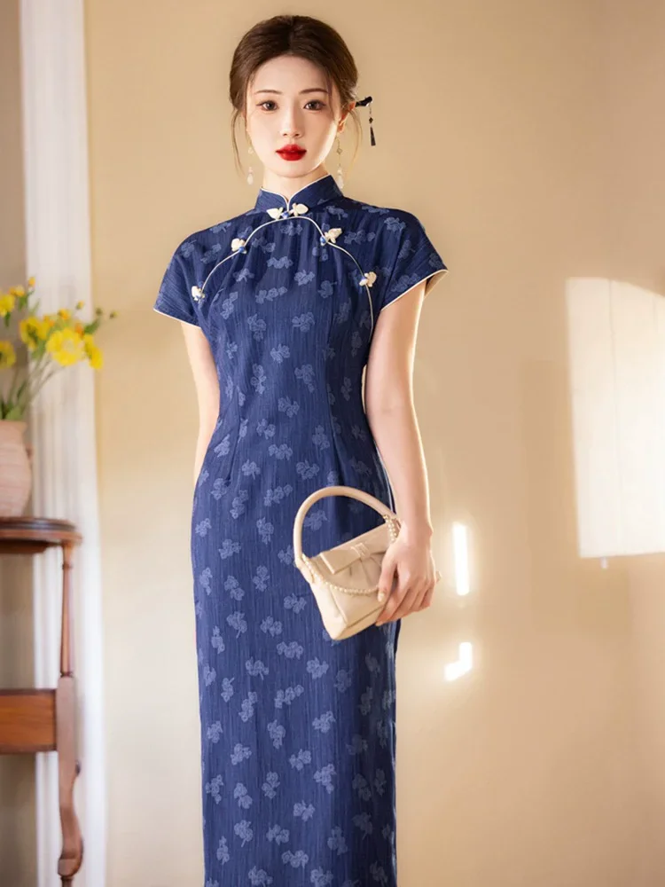 

Синий жаккардовый элегантный длинный Cheongsam в китайском стиле, новинка 2023 года, летнее винтажное сексуальное платье Ципао с коротким рукавом для молодых женщин