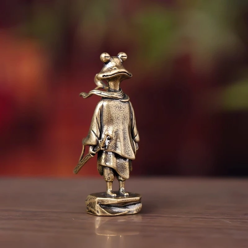 Y Retro Brass Master Frog Carrying A Sword Small Statue Meditation Vintage Brass Zen Frog Ornaments Animal Figurines Decoration