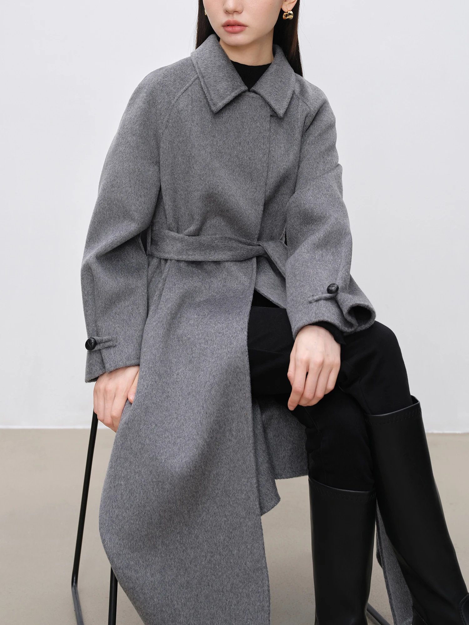 ZIQIAO Women 100% Wool Coats Winter Dark Grey Long Woolen Jackets Polo Neck Raglan Sleeve Loose Thicken Coat 24ZQ94341