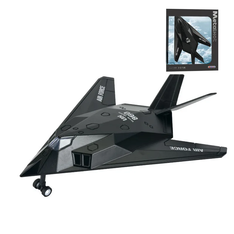 

F-117A Nighthawk Fighter Aircraft Model Toy Alloy Body Rubber Tire Attack Model Planes Sound And Lights Military Boys Toys Gifts