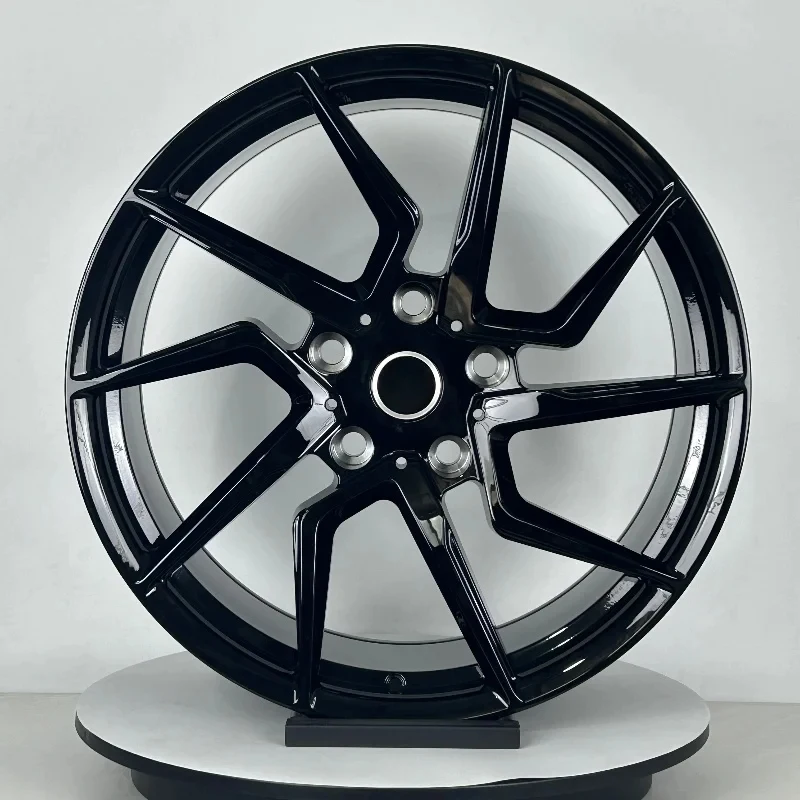 

Customized Forged Aluminum Alloy Rims Quality High Peormance Passenger Car Wheels