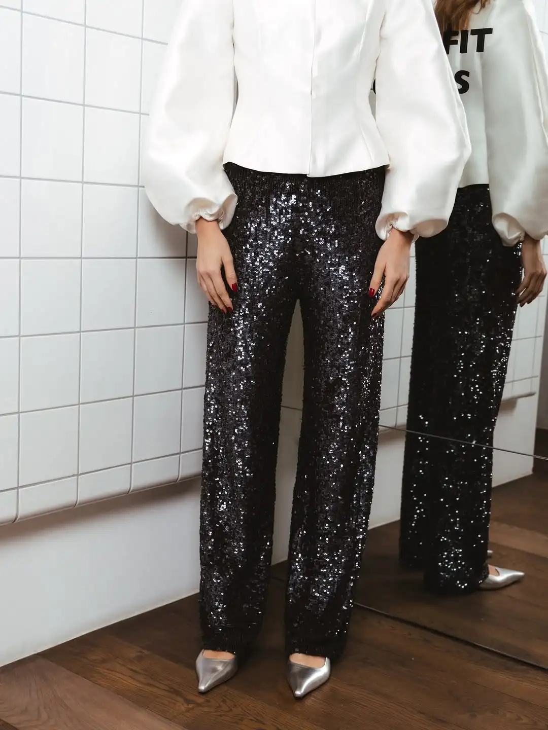 White Bubble Sleeve Shirt Elegant Women Casual Solid Full Sleeve Round Neck Loose Short Blouse Lady Daily Commute Office Shirts