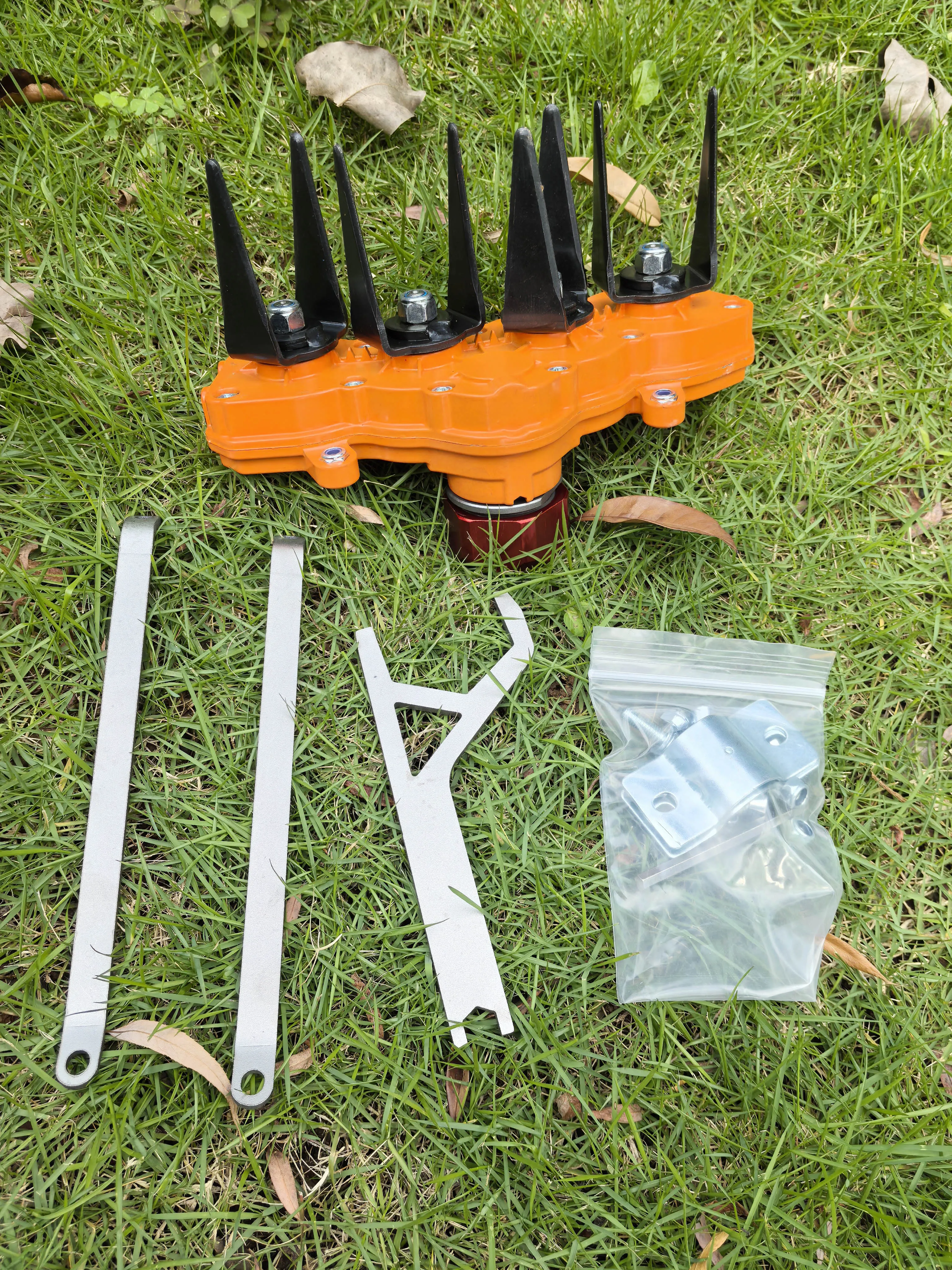 

2024 кусторез, культиватор, аппарат, Hoes, алюминиевый, прочный, универсальный, Weeder, передаточное приспособление, триммер для травы, 4 лезвия, машина