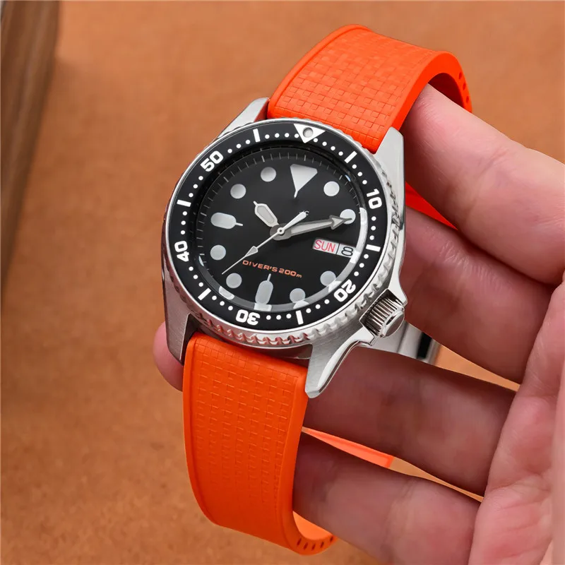 CTS Cinturino per orologio in caucciù fluoro tagliato su misura 18/19/20/21/22mm FKM Fibbia a farfalla Estremità piatta universale Sostituisci il cinturino dell'orologio