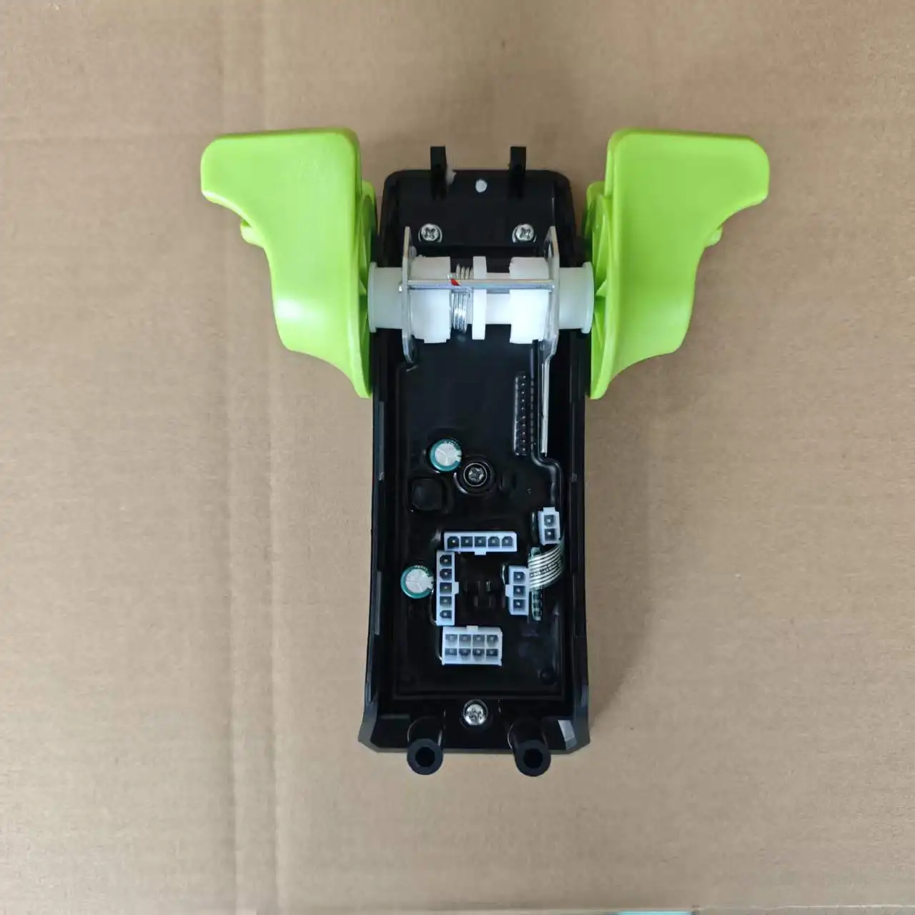 

Блок управления с рукояткой акселератора для вилочного погрузчика, 24В, литиевая система