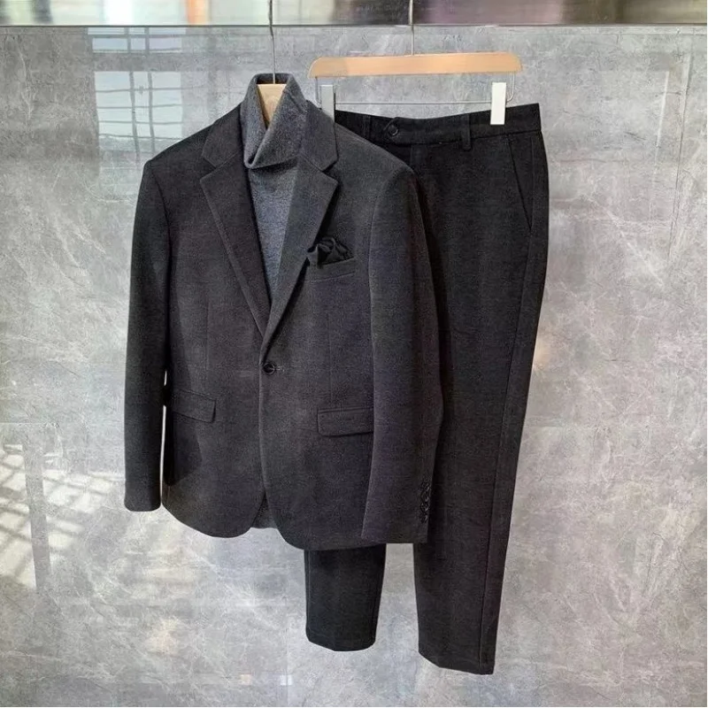 

2025 осенне-зимний новый шерстяной модный костюм, утолщенный и приталенный крой, офисный и деловой мужской длинный брючный комплект, комплект из 2 предметов